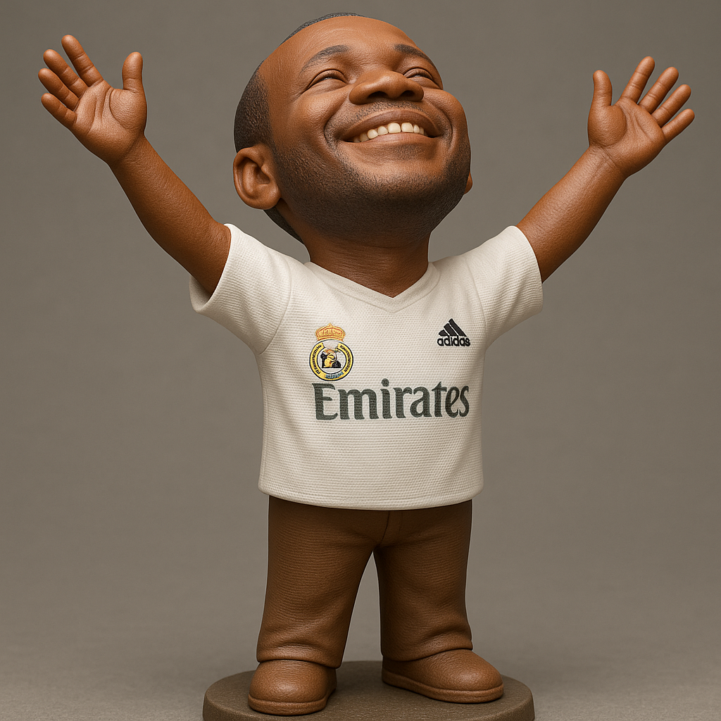 silhouette 3d printer maker-3d portrait printing_Joyful Soccer Star Figurine