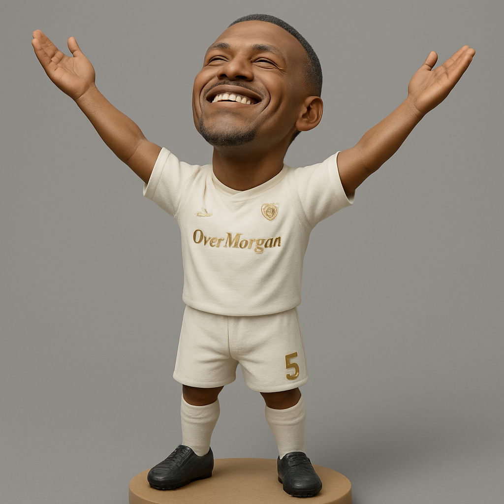 silhouette 3d printer maker-3d portrait printing_Celebratory Soccer Star Bobblehead Trophy