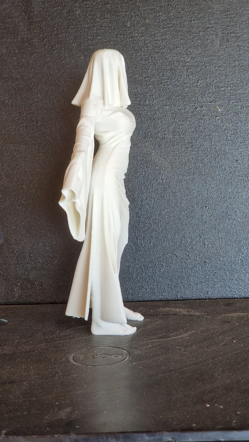 artistic statue STL-digital art figurines_Veiled Wanderer