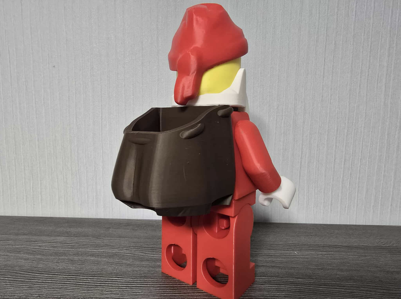 artistic statue STL-digital art figurines_LEGO SANTAGO