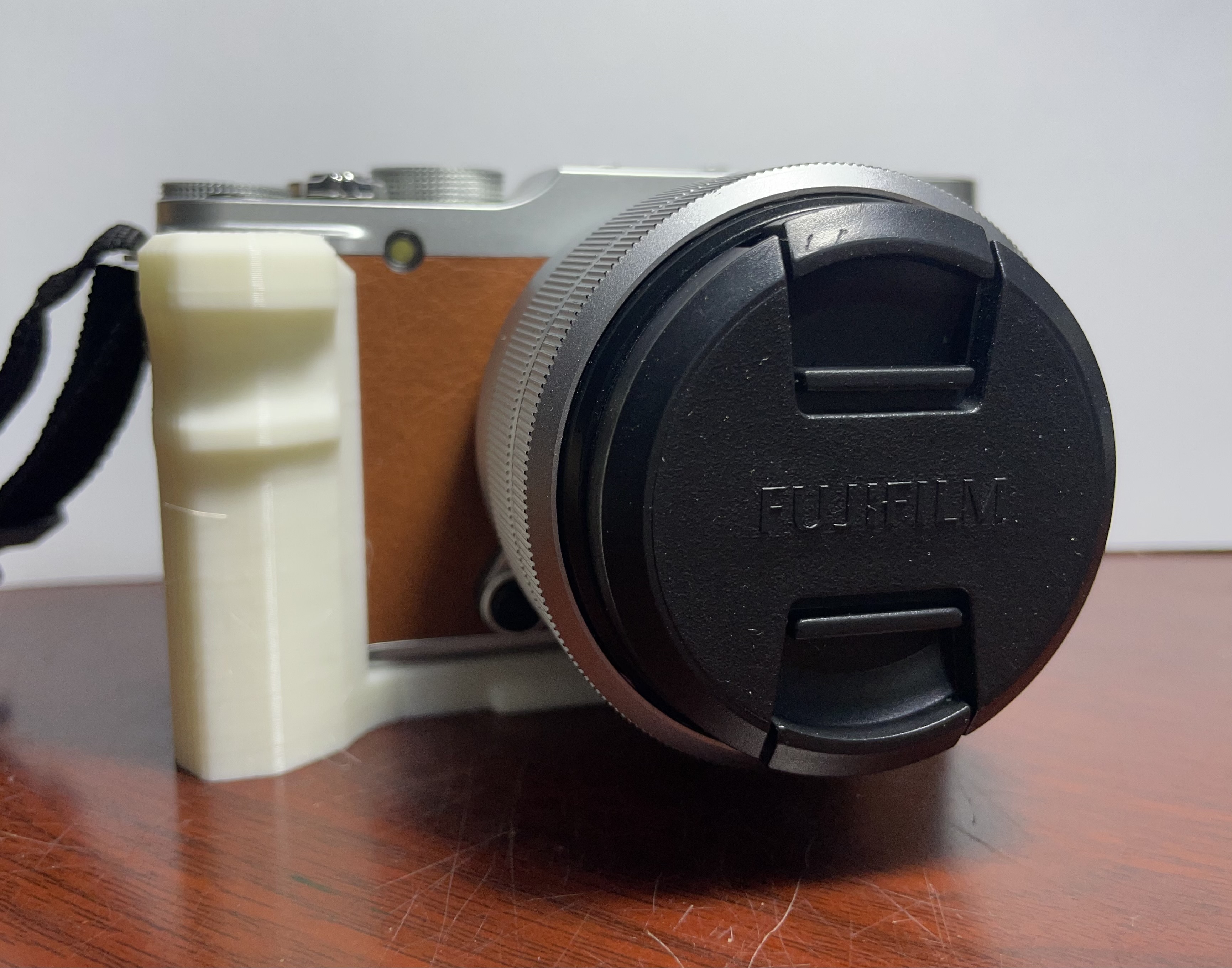 everyday 3D models-desktop gadget STL_Fujifilm X-M1 Grip