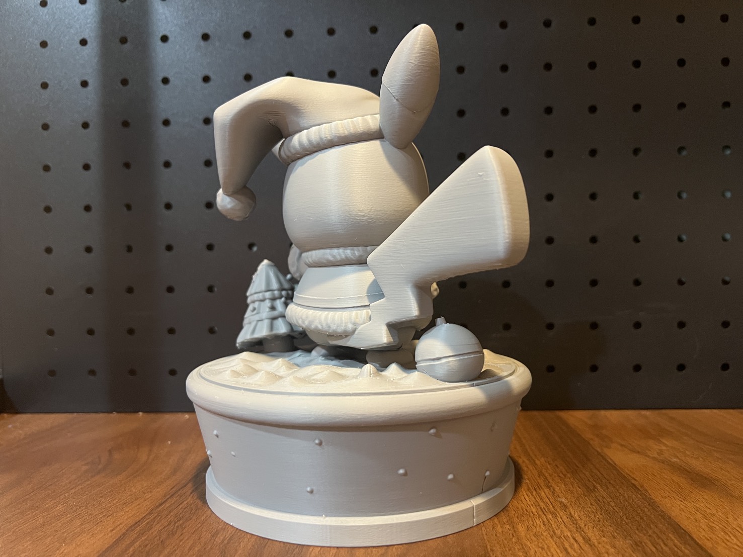 artistic statue STL-digital art figurines_Santa Pikachu