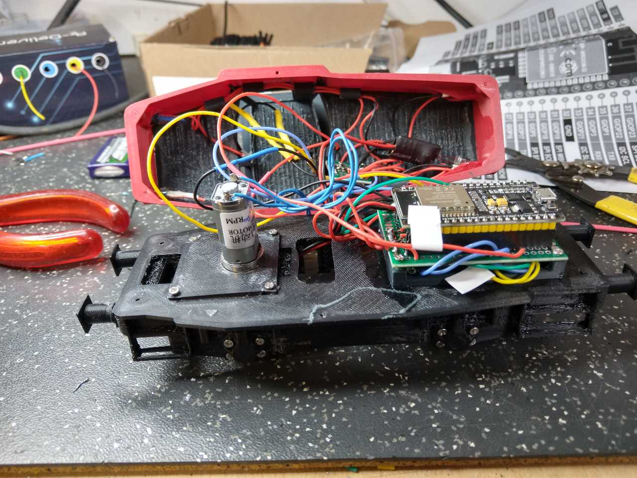 everyday 3D models-desktop gadget STL_Z70 Locomotive – 3D Printable Model Train