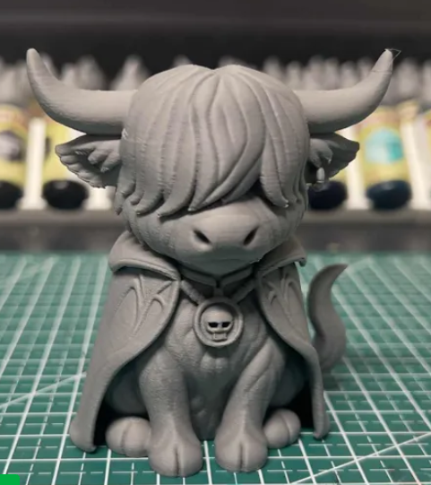 superhero STL files-collectible 3D figurines_Cloaked Highland Bull