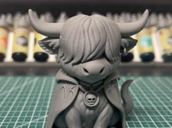 superhero STL files-collectible 3D figurines_Cloaked Highland Bull