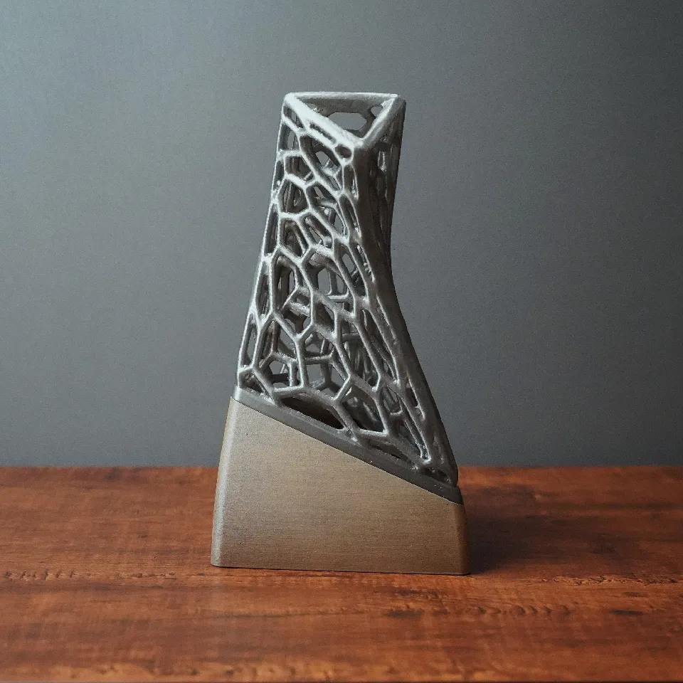 wearable gadgets STL-fantasy costume parts_Tri Voronoi Lamp