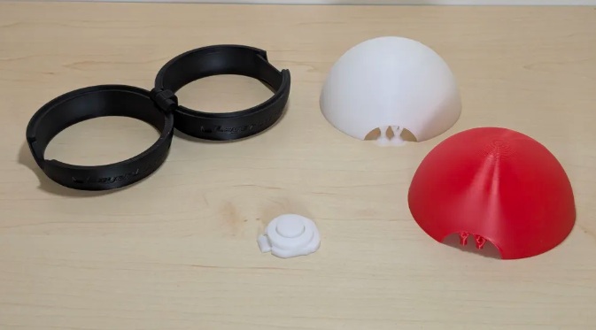 modular toy parts-interlocking 3D models_3D-printed Poké Balls