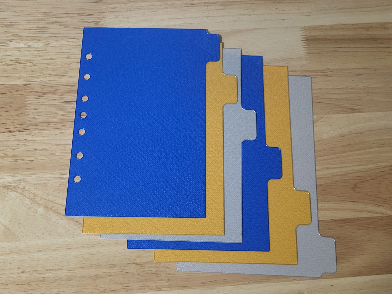 everyday 3D models-desktop gadget STL_Half Letter Binder Dividers – 3D Printable Station