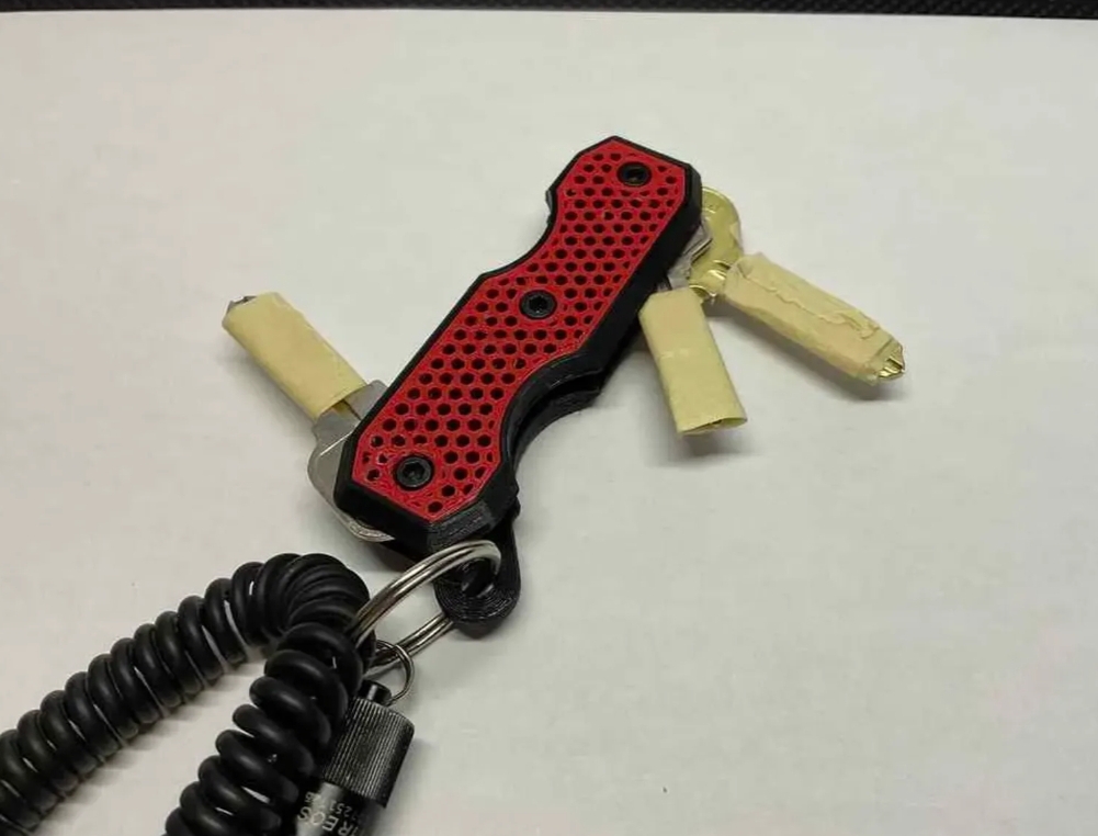 everyday 3D models-desktop gadget STL_Customizable key holder 