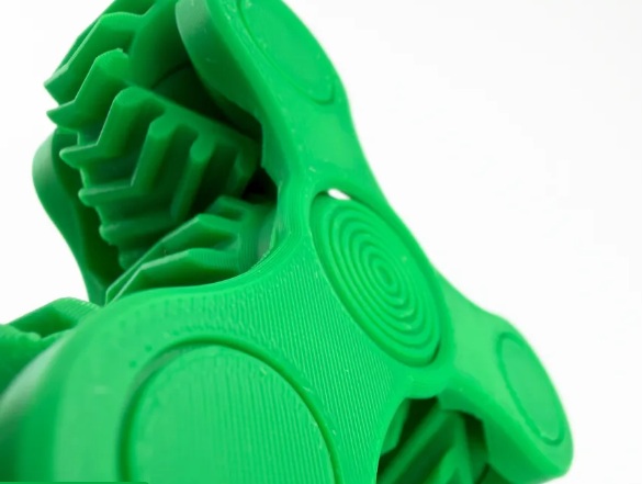 smartphone stand STL-tablet holder 3D model_Overengineered Gear Spinner