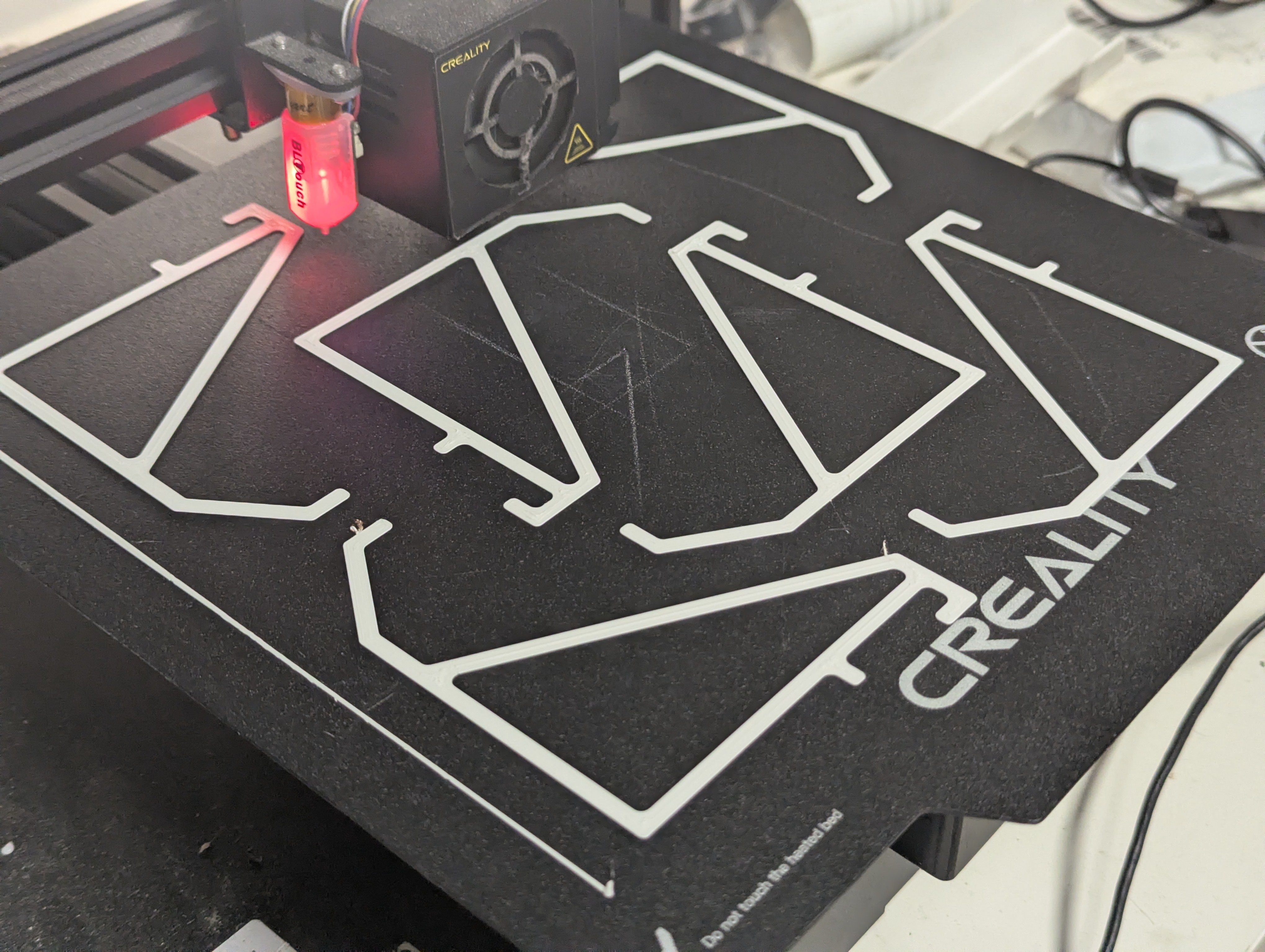 wearable gadgets STL-fantasy costume parts_Universal Pegboard Game Controller Holder