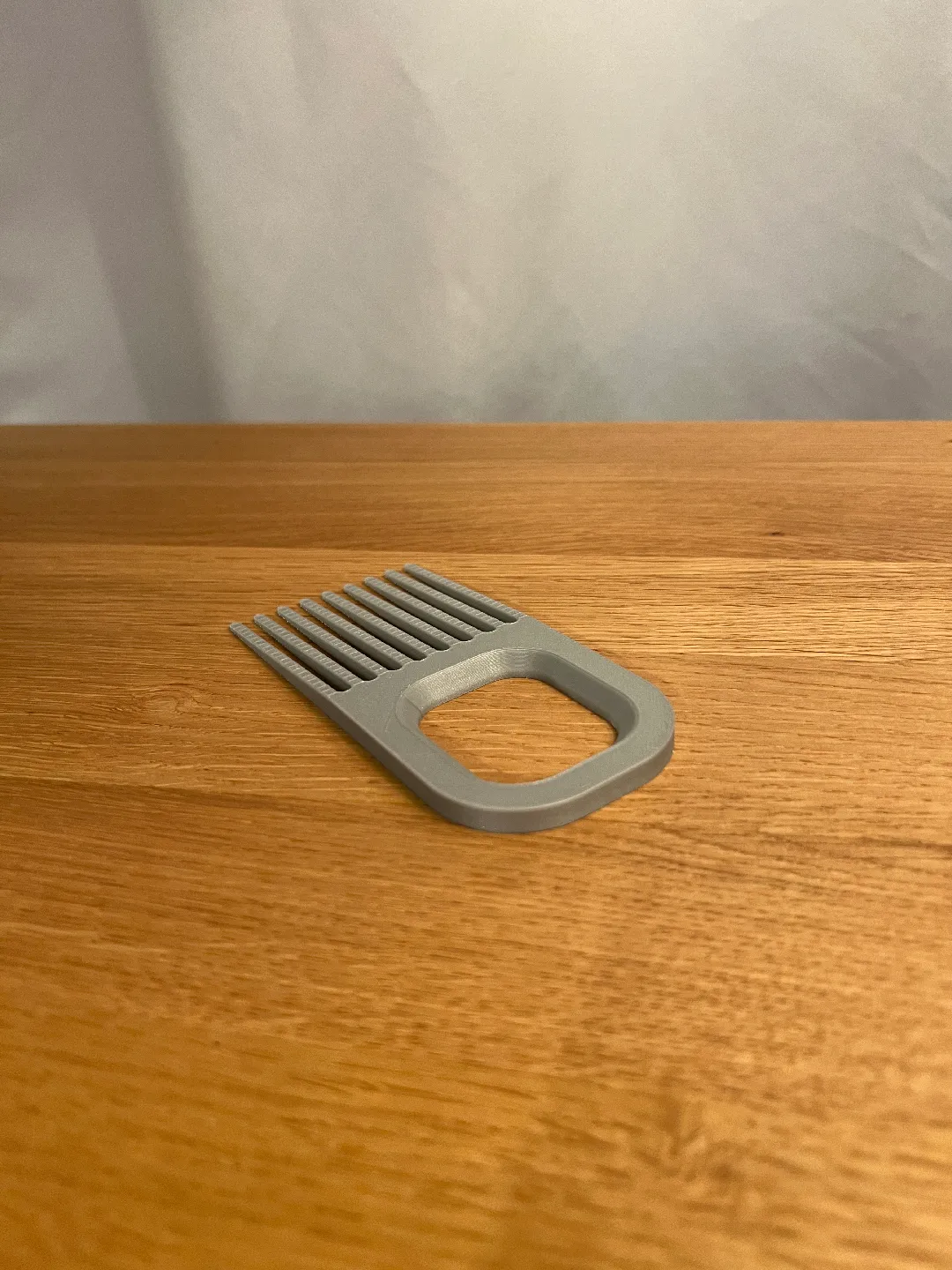 3D printed wall decor-hanging 3D art designs_Hairbrush Cleaner