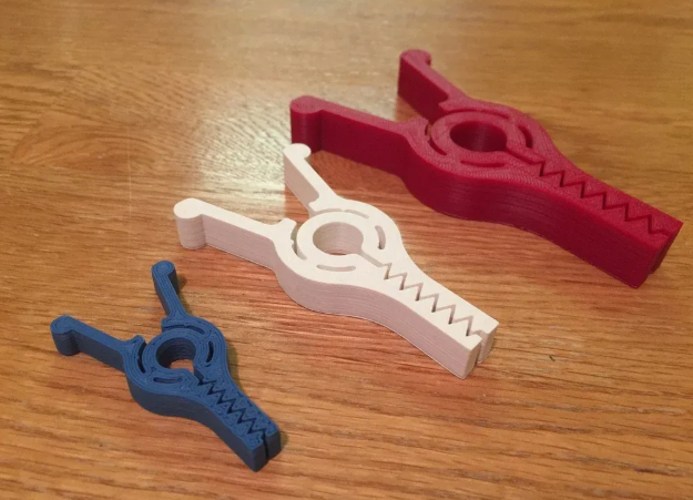 everyday 3D models-desktop gadget STL_Chip clips