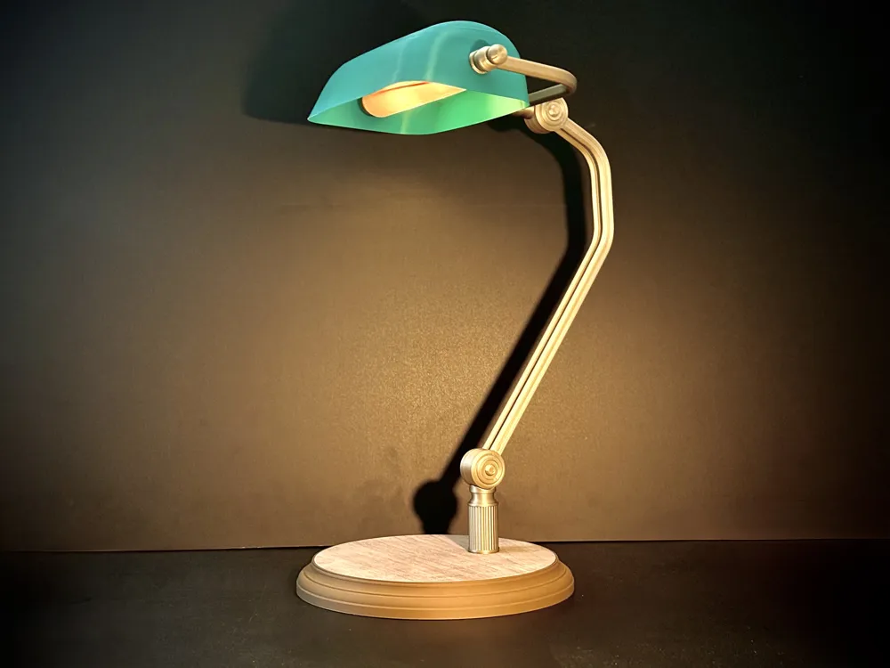 replica prop STL-3D printable cosplay weapons_Vintage Bankers Lamp - Laser Cut Lid