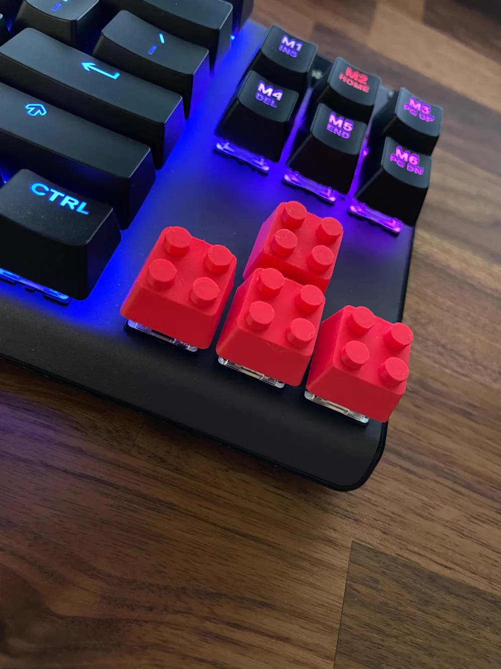 functional 3D components-engineering 3D print models_Brick Pattern 3D Keycap Design