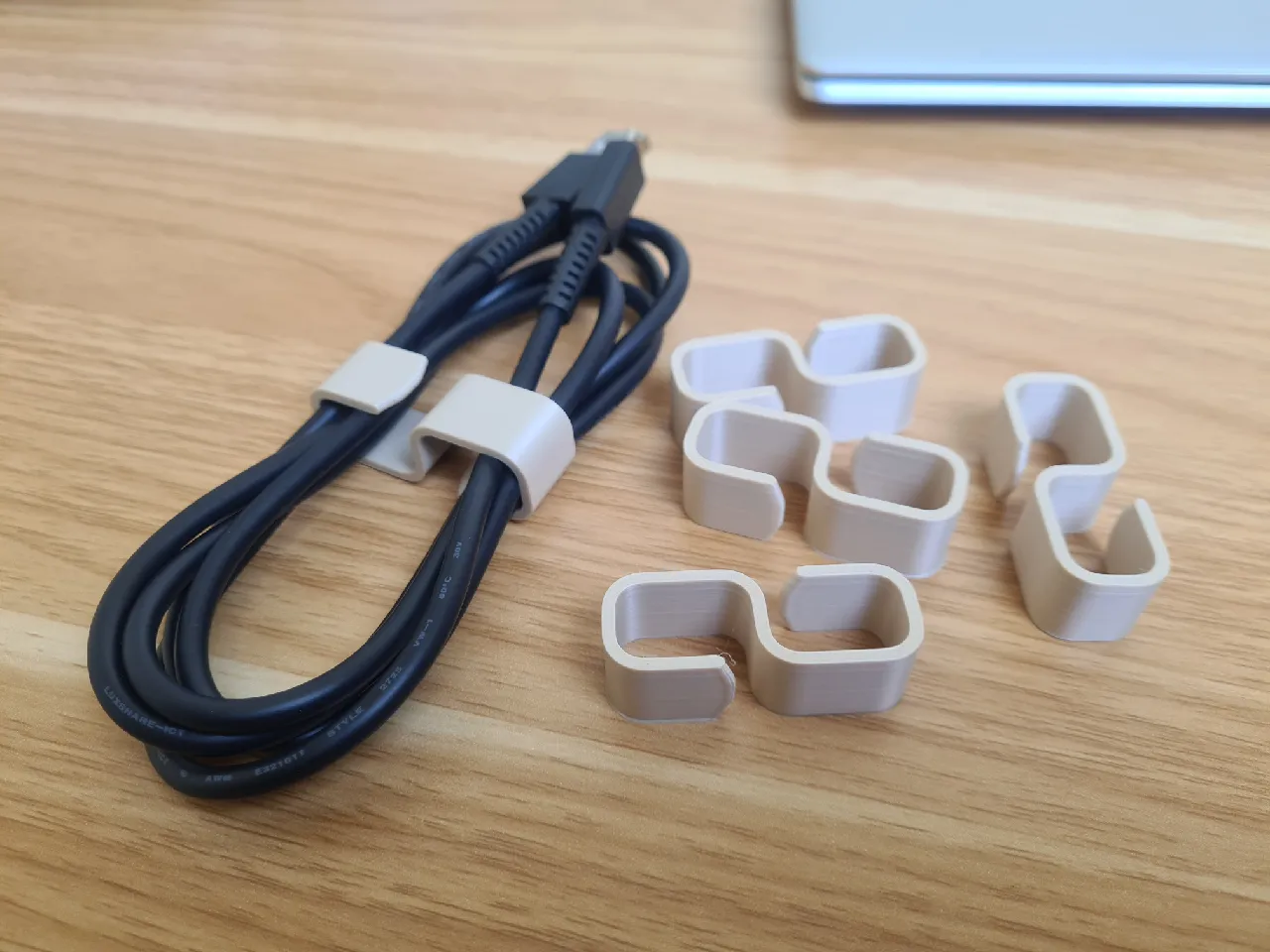 wearable gadgets STL-fantasy costume parts_Small Cable Organizer Clip