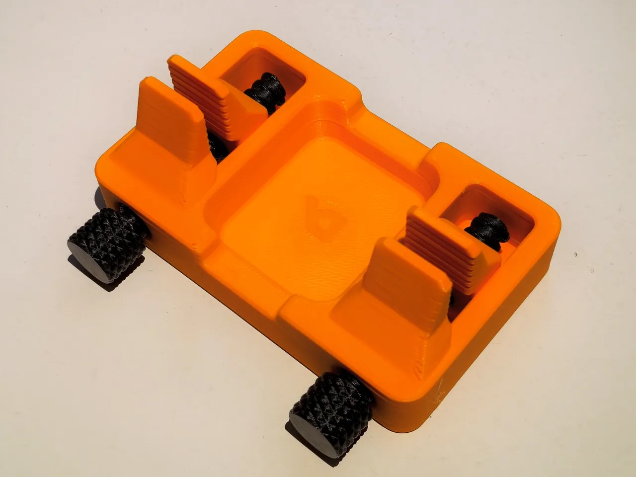 everyday 3D models-desktop gadget STL_Soldering Clamp Holder